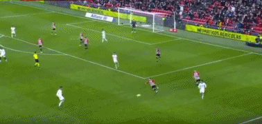 队友亲自辟谣！库兹马：我不记得字母哥和我们开过会