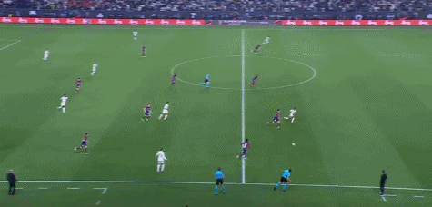 欧文突破制造罚球机会