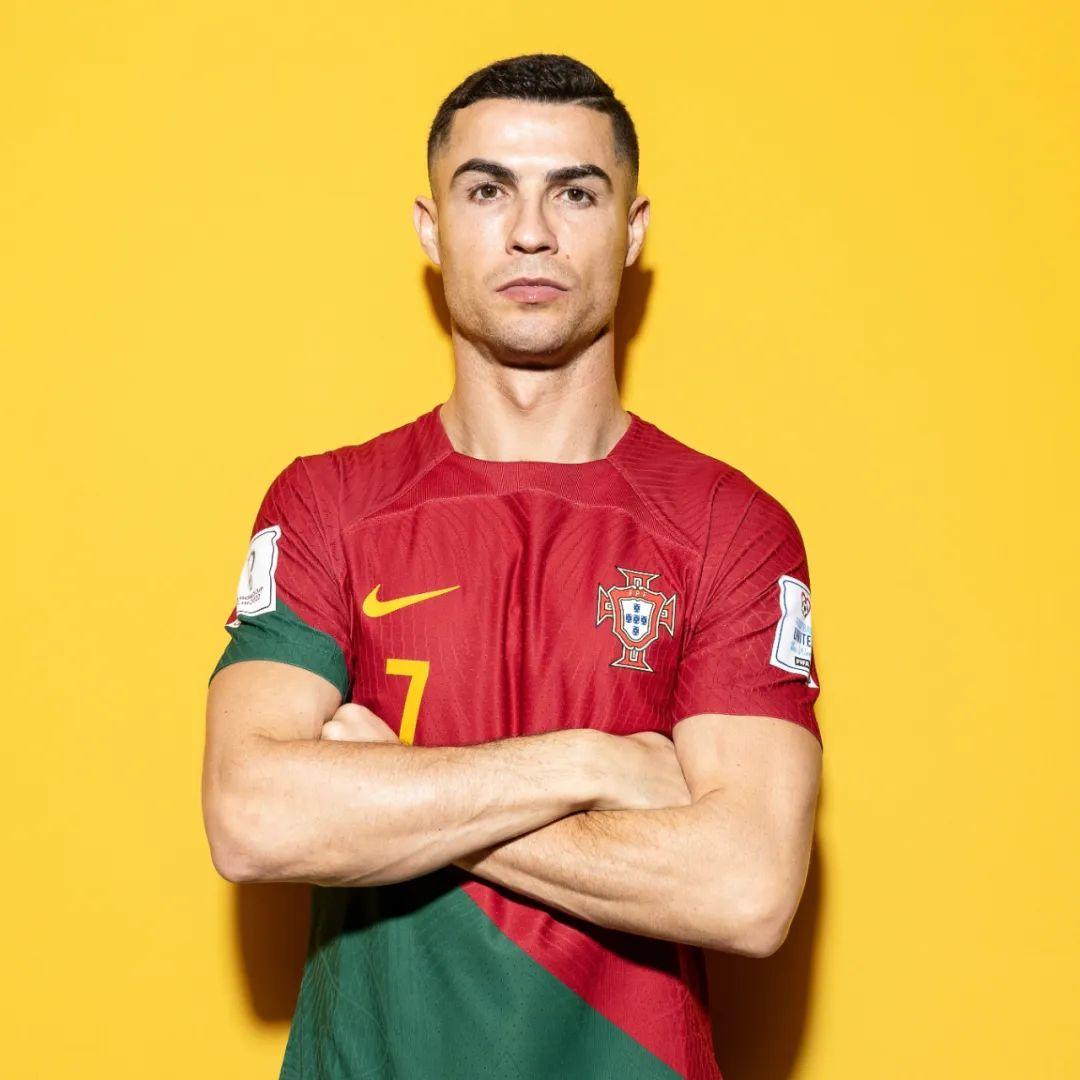 足球联赛赛季最佳球员排行榜公布