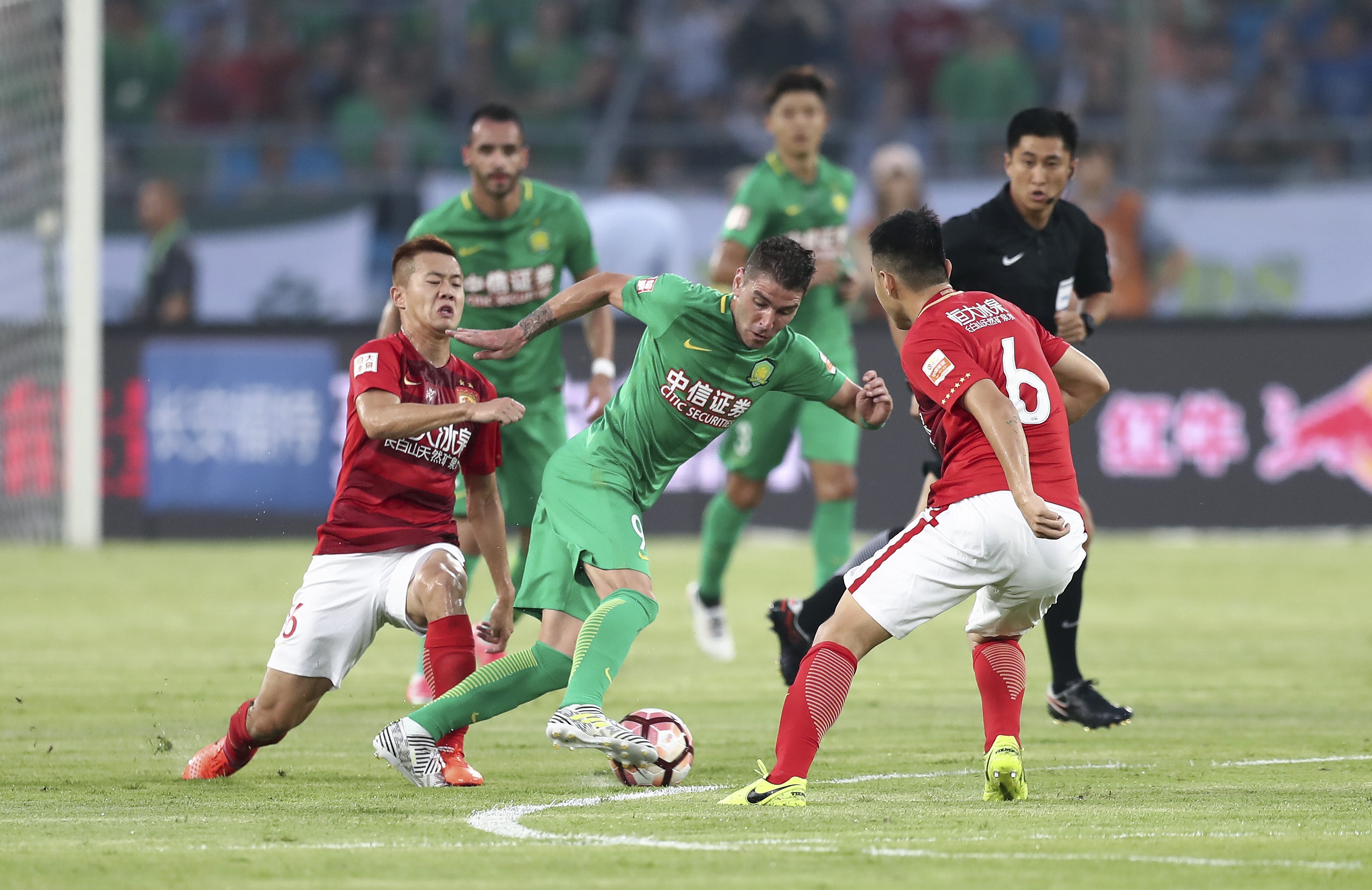 综合体育体育产业新闻 商业与赛事融合趋势